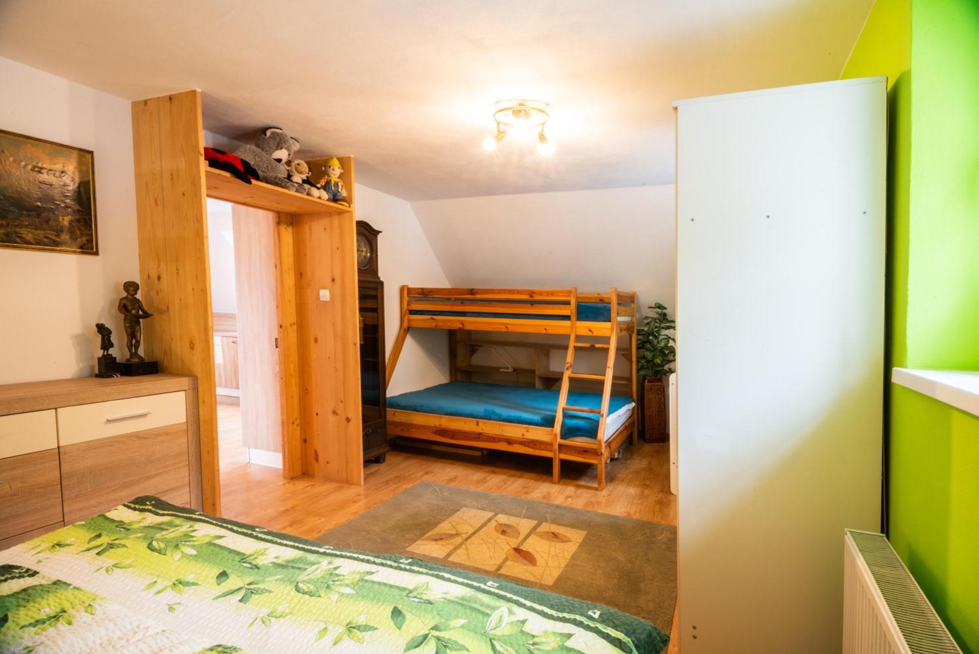 Zemianska Kúria Vachtár Hotel Kralova Lehota Exterior foto