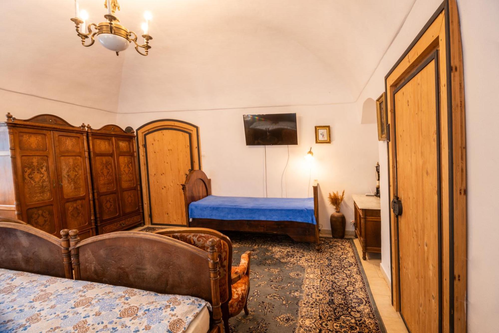 Zemianska Kúria Vachtár Hotel Kralova Lehota Exterior foto