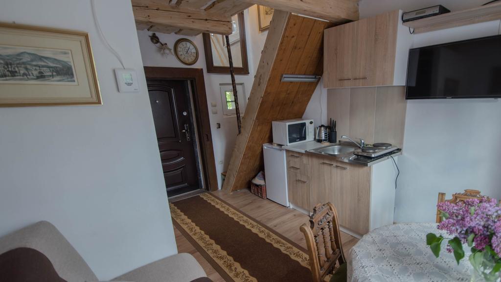 Zemianska Kúria Vachtár Hotel Kralova Lehota Exterior foto